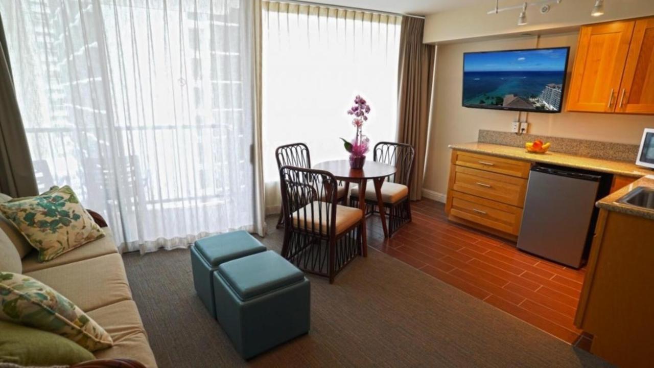 Private Condos In Waikiki, Private Car Rental Included, Beach Gear And Camping Gear Honolulu Exterior photo