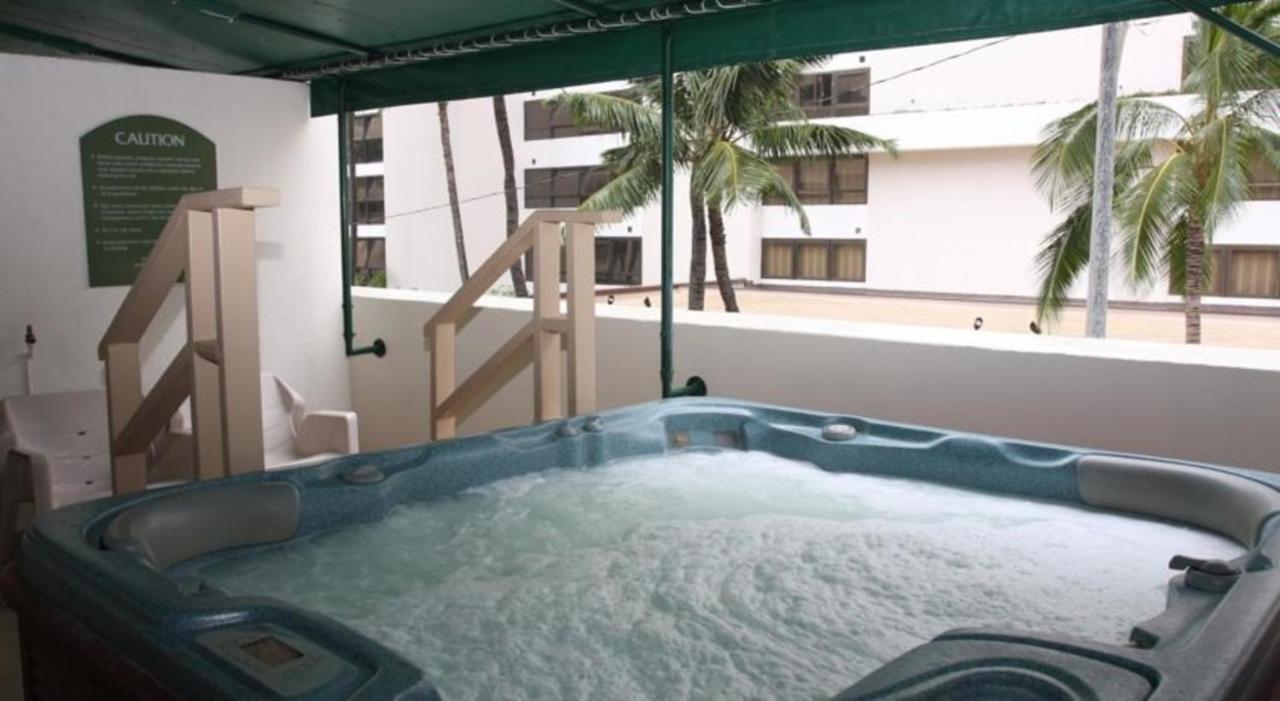 Private Condos In Waikiki, Private Car Rental Included, Beach Gear And Camping Gear Honolulu Exterior photo